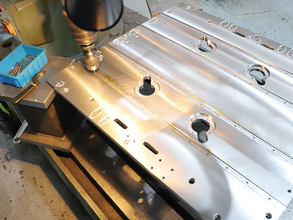 龍(long)門銑床加工