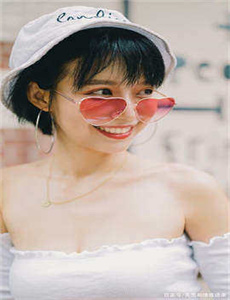 《美女闯通关》