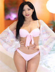 《十三棵泡桐》