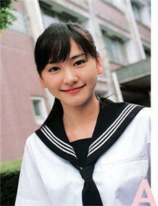 《欧美美女裸体》