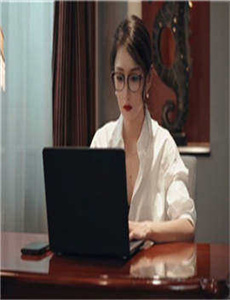 《嘿，小骨头》